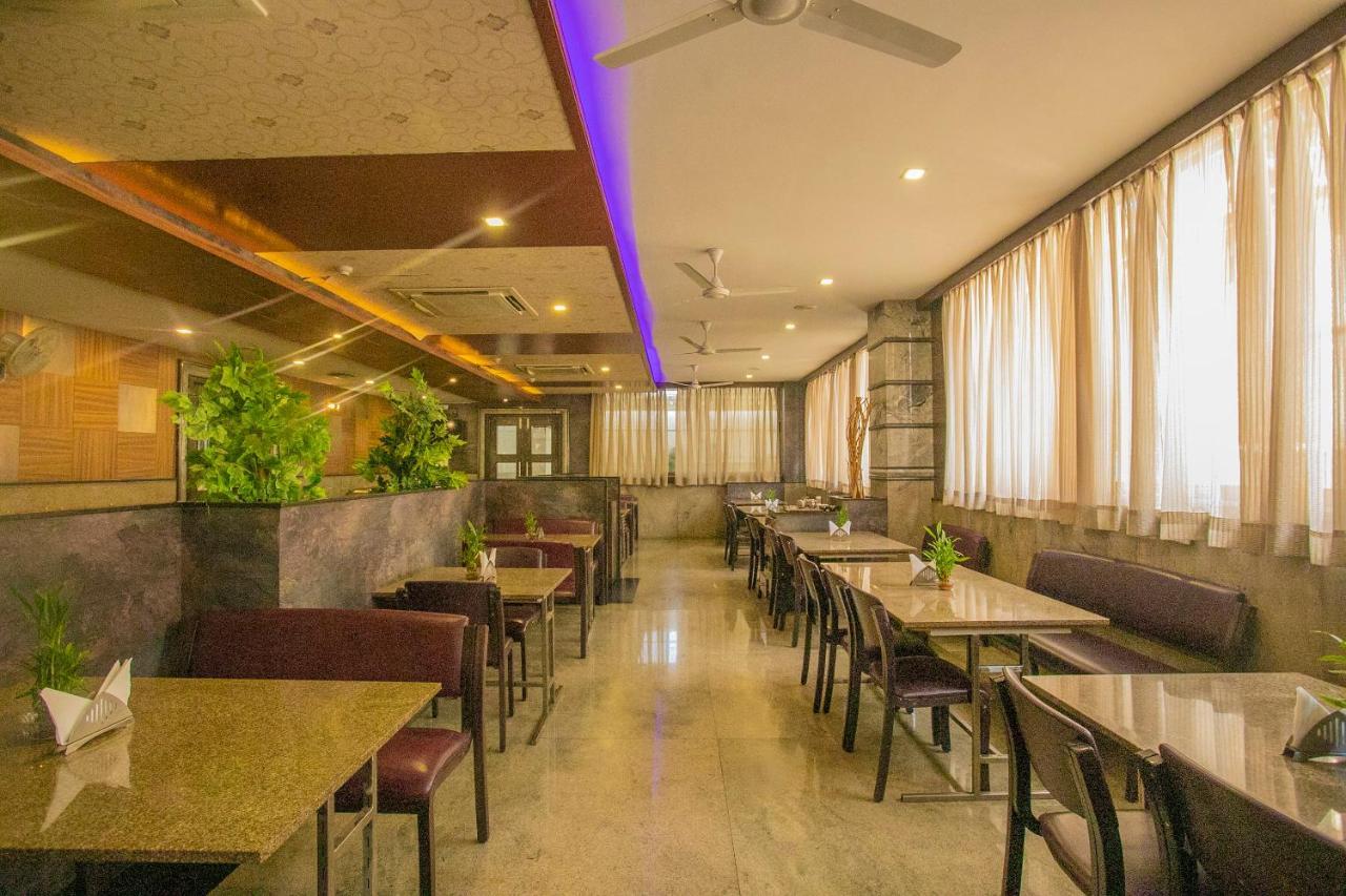 Myspace Hotels Silverstar Bangalore Eksteriør bilde